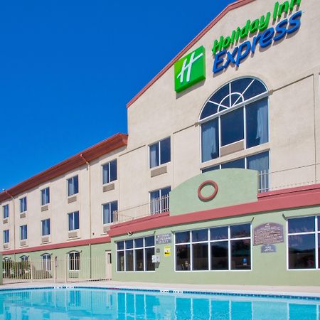 Holiday Inn Express Hotel & Suites Live Oak By Ihg Eksteriør bilde