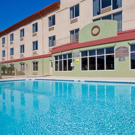 Holiday Inn Express Hotel & Suites Live Oak By Ihg Eksteriør bilde