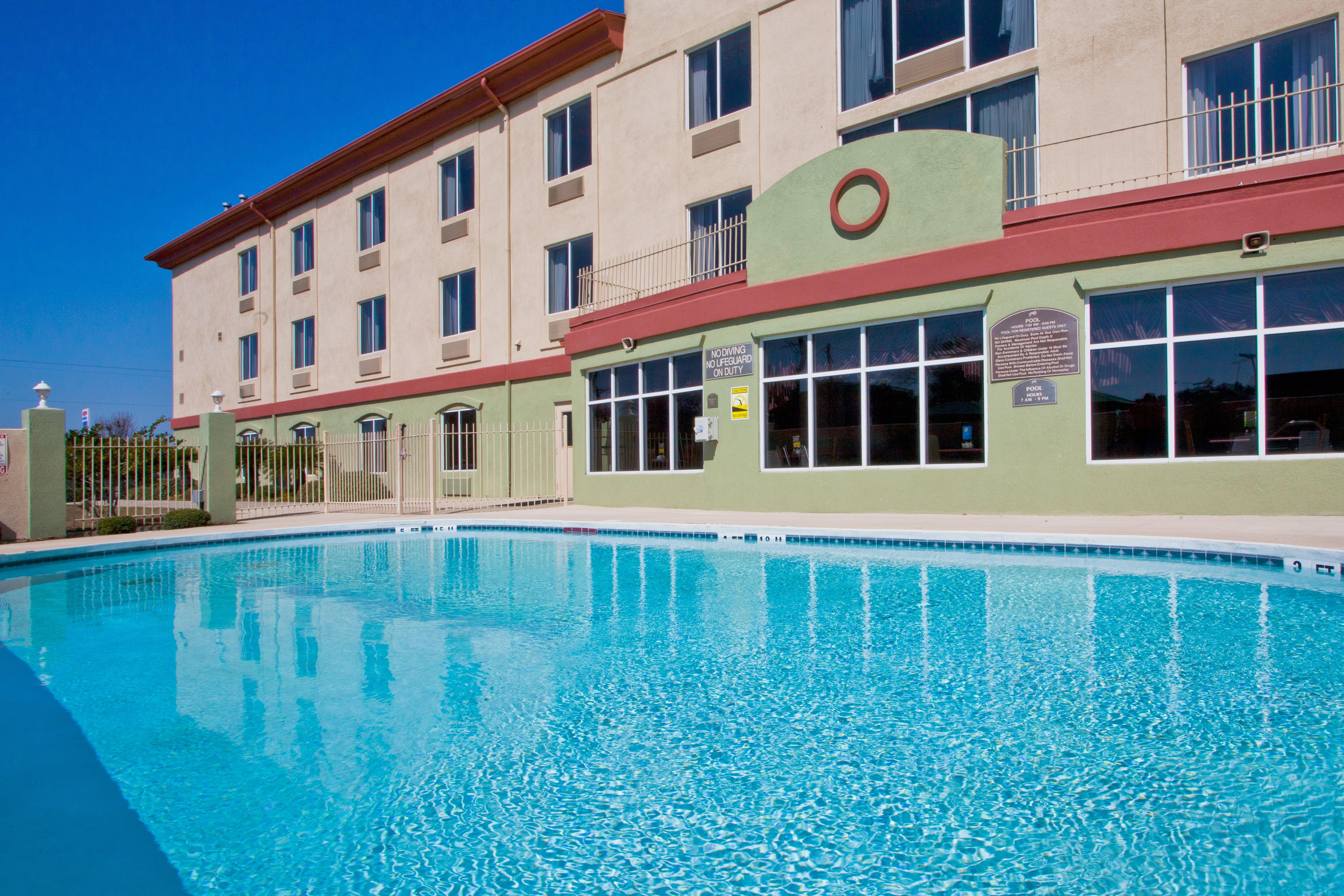 Holiday Inn Express Hotel & Suites Live Oak By Ihg Eksteriør bilde