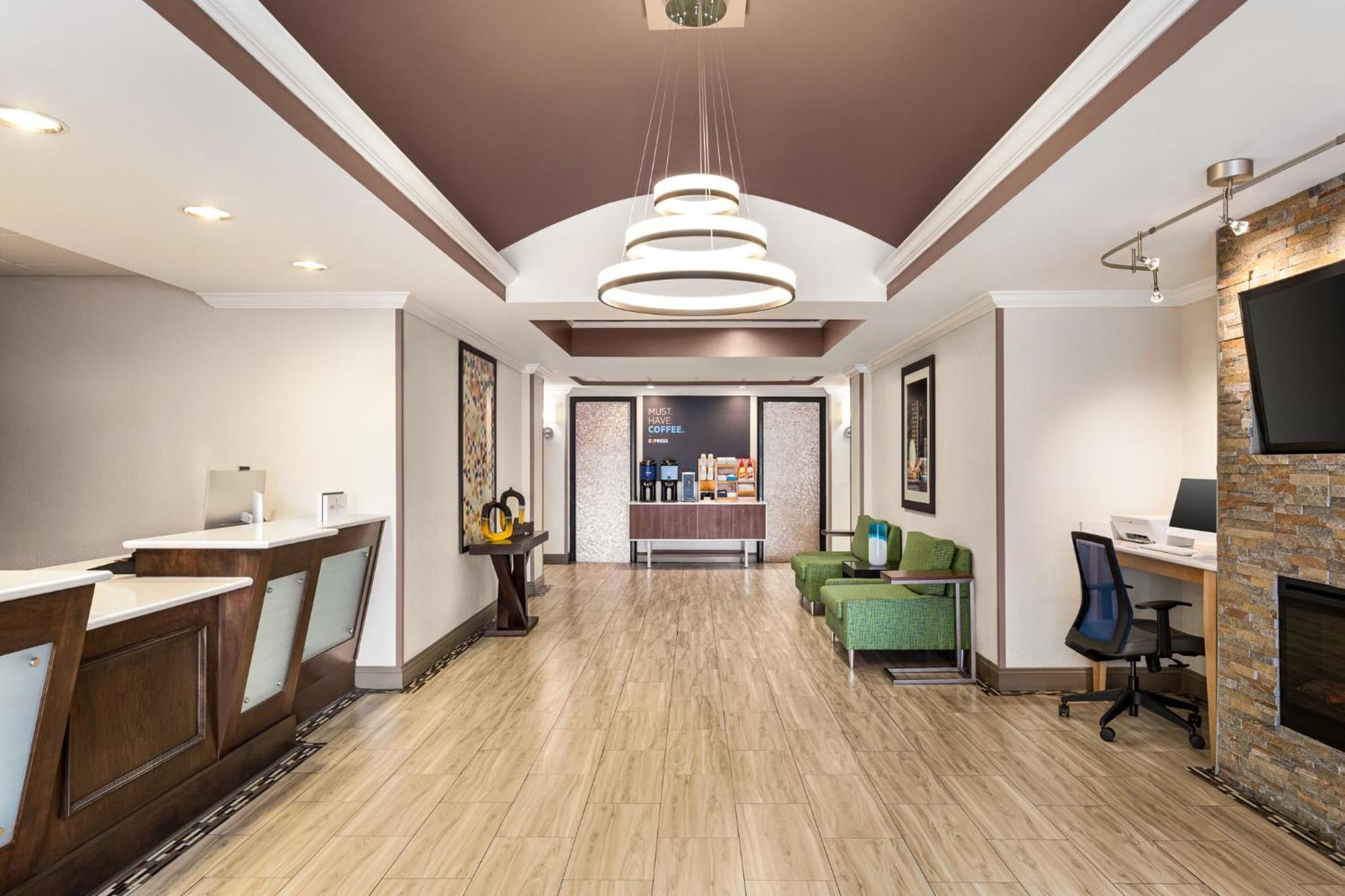 Holiday Inn Express Hotel & Suites Live Oak By Ihg Eksteriør bilde