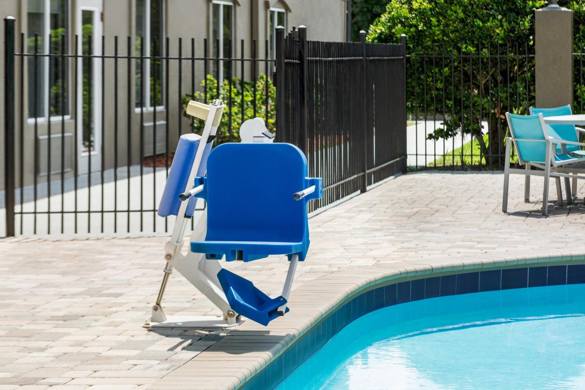 Holiday Inn Express Hotel & Suites Live Oak By Ihg Eksteriør bilde