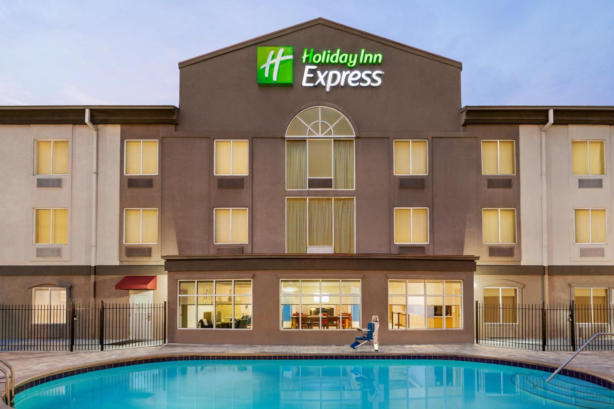Holiday Inn Express Hotel & Suites Live Oak By Ihg Eksteriør bilde